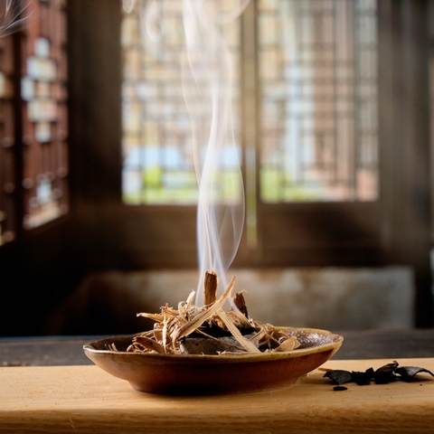 Dăm Trầm Hương Tự Nhiên Chuẩn Mùi | Trầm Hương Ân Vũ - Hương Thơm Chữa Lành