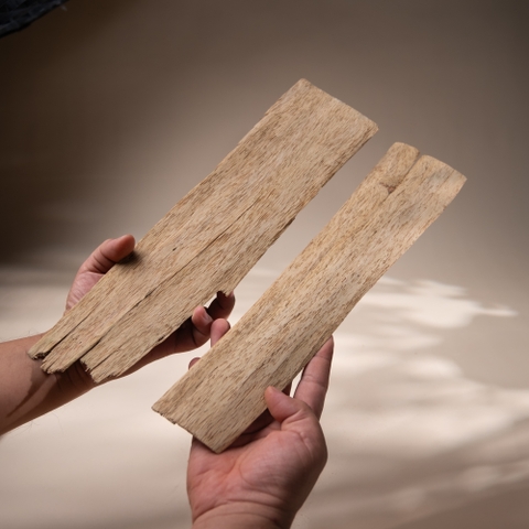 Trầm Hương Miếng Dạng Sánh Xuất Khẩu Dubai | Trầm Hương Ân Vũ - Hương Thơm Chữa Lành