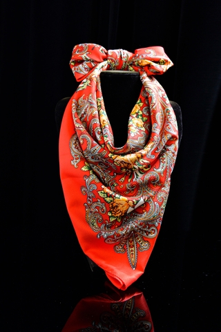 Khăn lụa quàng cổ V1100 đỏ