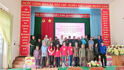 Vacofarm tặng quà tri ân hội viên cựu chiến binh có hoàn cảnh khó khăn tại xã Lộc Phú - Bảo Lâm - Lâm Đồng nhân kỷ niệm 50 năm ngày Giải phóng miền Nam, thống nhất đất nước (30/4/1975 - 30/4/2025)