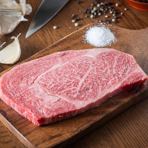 Nạc lưng bò Wagyu Matsusaka