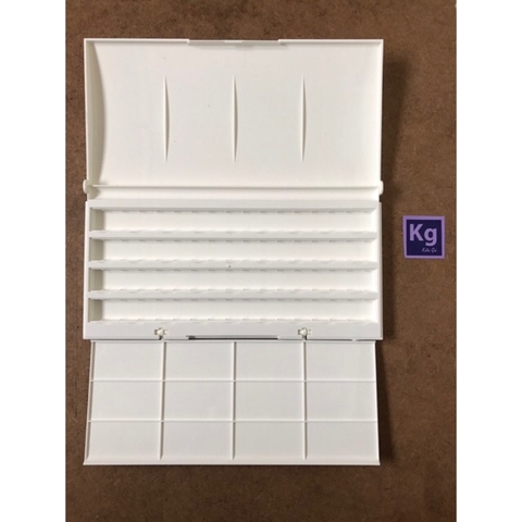 Hộp nhựa đựng màu kèm khay palette St. Pertersburg chính hãng JSC cùng hãng sản xuất Whitenights