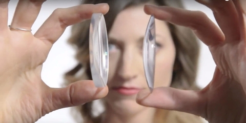 Tròng kính siêu mỏng cho người cận nặng – loạn cao