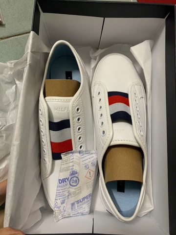 Giày Tommy Trắng Size 35