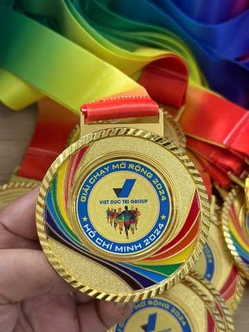 Huy chương hình cầu vòng