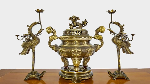 Bộ Lư Đỉnh Tam Sự – Kiệt Tác Đồng Đúc, Vẻ Đẹp Trường Tồn Theo Thời Gian