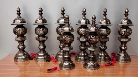 Đèn Thờ Bằng Đồng Chính Gốc – Đậm Chất Nghệ Thuật Làng Nghề Việt Nam