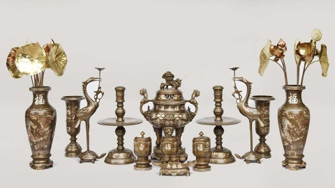 Tại Sao Đồ Đồng Lại Được Ưu Tiên Trong Thờ Cúng?