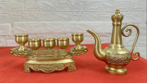 Kỳ Công Chế Tác Bộ Chén Thờ Bằng Đồng Nơi Nghệ Thuật Gặp Gỡ Tâm Linh