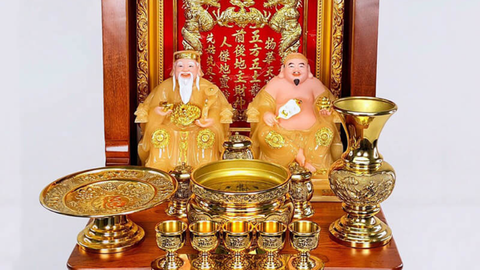 Làng Nghề Chạm Đồng: Nơi Lưu Giữ Linh Hồn Văn Hóa Việt Của Bàn Thờ Thần Tài