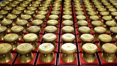 Trống Đồng Mạ Vàng: Món Quà Tinh Tế Được Ghi Dấu Bằng Nghệ Thuật Và Phong Thủy