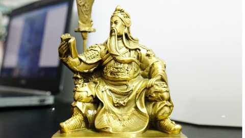 Tượng Đồng Quan Công Ngồi Đọc Sách – Biểu Tượng Của Sự Minh Triết Và Uy Nghiêm