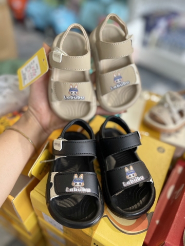 Dép tập đi Labubu đen, kem ( 17-21)