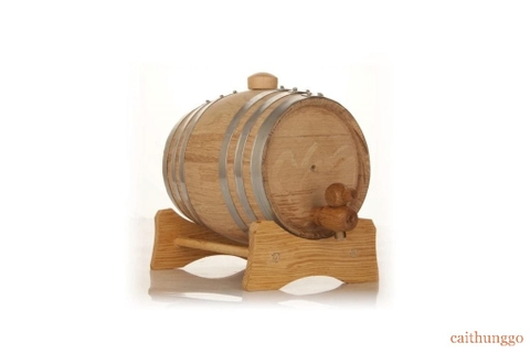 Cách ủ cocktail trong thùng gỗ tại nhà