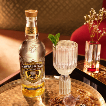 Chivas Regal Ra Mắt Crystalgold – Đồ Uống Tinh Tế Trong Suốt Đột Phá