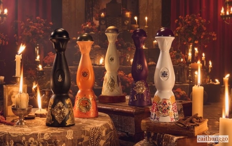 Clase Azul Hoàn Tất Series Đặc Biệt Día de Muertos Với Phiên Bản Cuối Cùng mang Tên Recuerdos