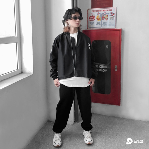 DSW Badge Bomber