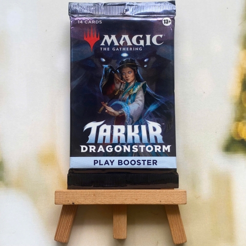 Gói thẻ bài Magic: The Gathering Tarkir: Dragonstorm Play Booster tiếng Anh chính hãng