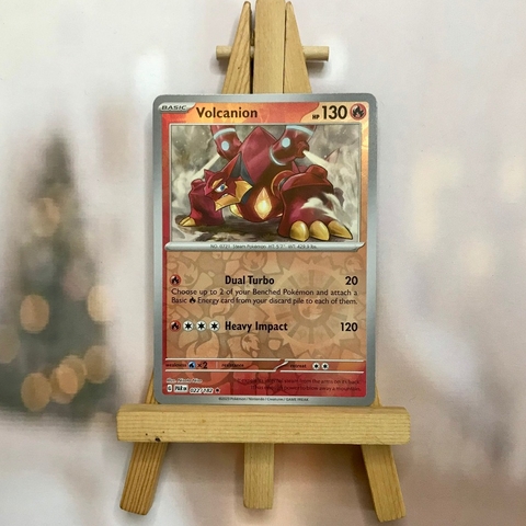 Thẻ hình Pokemon Volcanion 022/182 - Lá bài lẻ Paradox Rift Holo Rare Reverse Holo tiếng Anh chính hãng