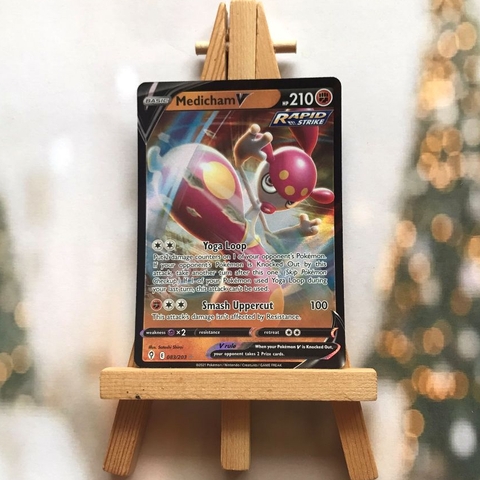 Thẻ hình Pokemon Medicham V 083/203 - Lá bài lẻ Evolving Skies Ultra Rare tiếng Anh chính hãng