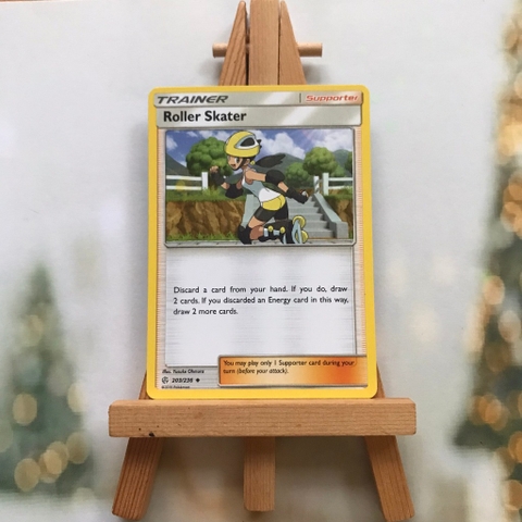 Thẻ hình Pokemon Roller Skater 203/236 - Lá bài lẻ Sun & Moon: Cosmic Eclipse Uncommon tiếng Anh chính hãng
