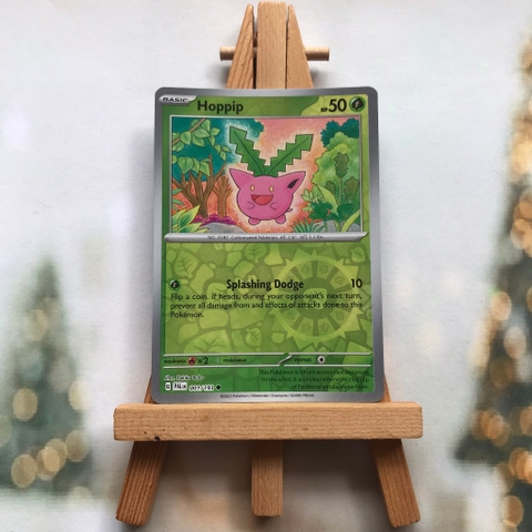 Thẻ hình Pokemon Hoppip 001/193 - Lá bài lẻ Scarlet & Violet: Paldea Evolved Common Reverse Holo tiếng Anh chính hãng