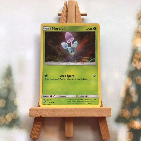 Thẻ hình Pokemon Morelull 3/18 - Lá bài lẻ Sun & Moon: Detective Pikachu Holo Common tiếng Anh chính hãng