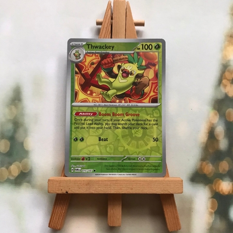 Thẻ hình Pokemon Thwackey 015/167 - Lá bài Scarlet&Violet Twilight Masquerade Common Reverse Holo tiếng Anh chính hãng