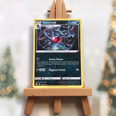 Thẻ hình Pokemon Toxicroak 166/264 - Lá bài lẻ Sword & Shield: Fusion Strike Rare Reverse Holo tiếng Anh chính hãng