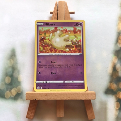 Thẻ hình Pokemon Milcery 070/172 - Lá bài Sword & Shield: Brilliant Stars Common Reverse Holo tiếng Anh chính hãng