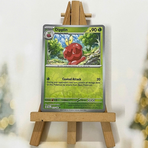 Thẻ hình Pokemon Dipplin 013/142 - Lá bài lẻ Stellar Crown Common Reverse Holo tiếng Anh chính hãng