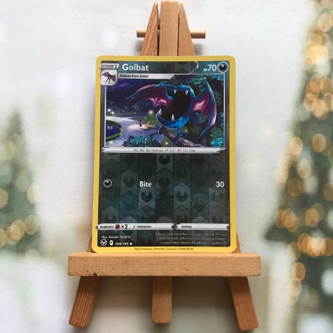 Thẻ hình Pokemon Golbat 104/195 - Lá bài Sword & Shield: Silver Tempest Uncommon Reverse Holo tiếng Anh chính hãng