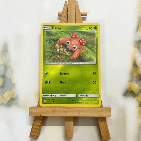 Thẻ hình Pokemon Paras 6/181 - Lá bài lẻ Sun & Moon Team Up Common Reverse Holo tiếng Anh chính hãng