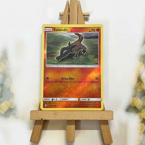 Thẻ hình Pokemon Salandit 30/214 - Lá bài lẻ Sun & Moon: Unbroken Bonds Common Reverse Holo tiếng Anh chính hãng