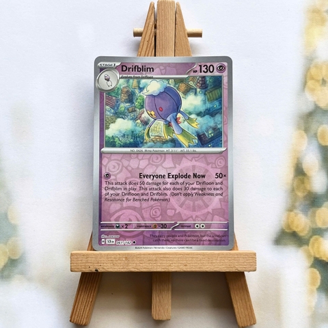 Thẻ hình Pokemon Drifblim 061/142 - Lá bài lẻ Stellar Crown Uncommon Reverse Holo tiếng Anh chính hãng