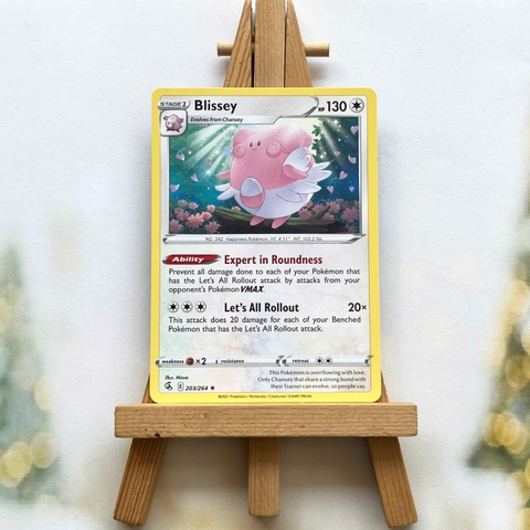 Thẻ hình Pokemon Blissey 203/264 - Lá bài lẻ Fusion Strike Rare tiếng Anh chính hãng