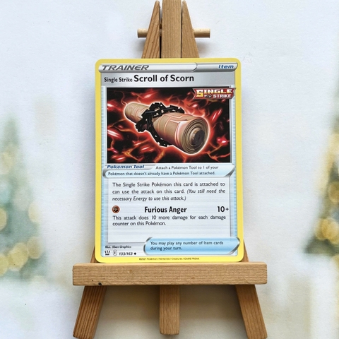 Thẻ hình Pokemon Single Strike Scroll of Scorn 133/163 - Lá bài lẻ Battle Styles Uncommon Reverse Holo tiếng Anh chính hãng