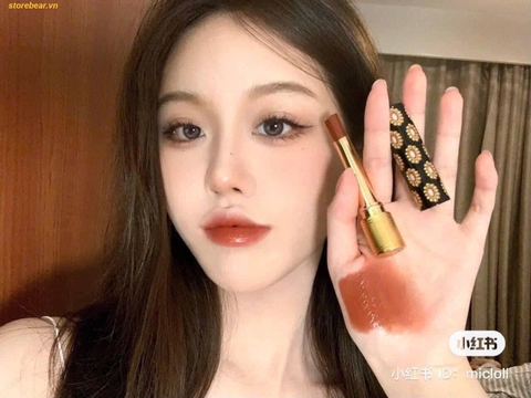 Son Dưỡng Gucci 307 Louise Orange Cam Cháy