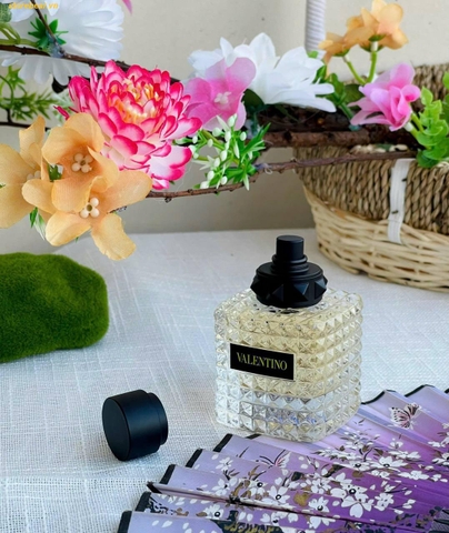 Nước Hoa Valentino Donna Born In Roma Yellow Dream - 50ml