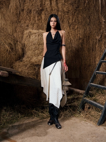 Áo cổ yếm hai dây đen hở lưng - Black Tove Top Áo cổ yếm hai dây đen hở lưng - Black Tove Top