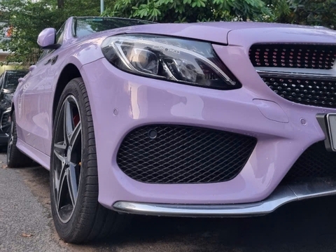 Dịch Vụ Cho Thuê Xe Tự Lái Mercedes C300 Cao Cấp Tại TP Hồ Chí Minh