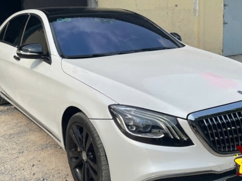 Dịch vụ cho thuê xe tự lái Mercedes S400 sang trọng tại Hồ Chí Minh