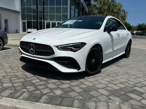 Dịch Vụ Thuê Xe Mercedes-Benz CLA Coupe Tự Lái Tại Hồ Chí Minh