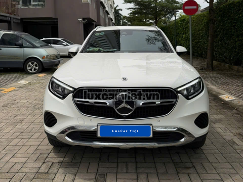 Dịch Vụ Thuê Xe Mercedes-Benz GLC200 5 Chỗ Tại TP.HCM
