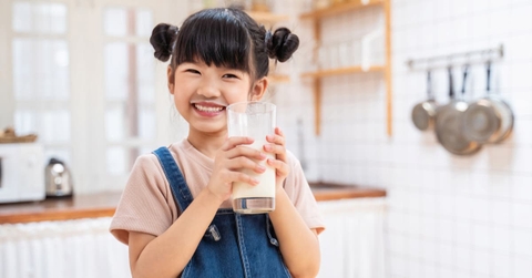 SỮA NÀO TỐT CHO BÉ TỪ 3 TUỔI TRỞ LÊN? BÍ QUYẾT CHỌN ĐÚNG SỮA CHO BÉ!