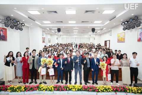Unitour 2025 ghi dấu ấn tại Trường Đại học Kinh tế - Tài chính TP. HCM