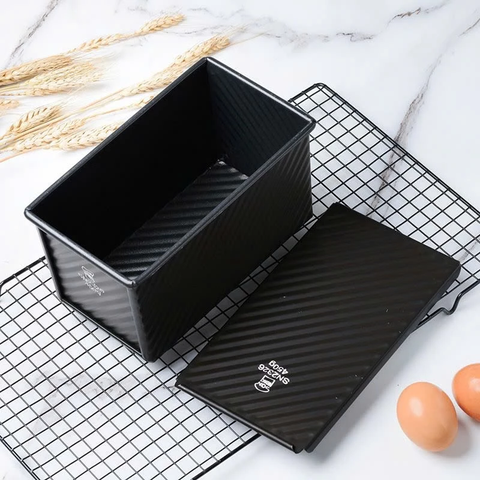 Sanneng SN2326 - Khuôn bánh Sandwich chống dính 450g (kèm nắp)