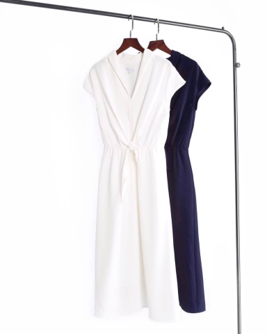 Đầm Warehouse Tay Con Cổ Bẻ Chữ V - L0312231218