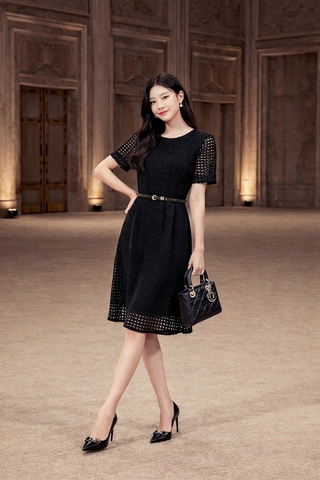 Đầm Katosa ren ô vuông đen-KTS32409243