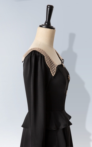 Đầm Xòe Katosa Tay Dài Phối Ren 1 Màu Đen-TPSXD050823